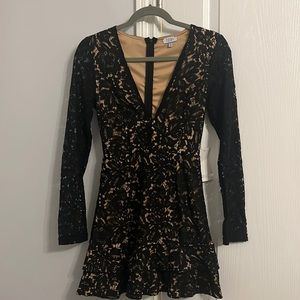 Black and cream lace dress. NWT size XS